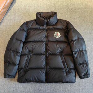 MONCLER Black Warrior Short Down Jacket